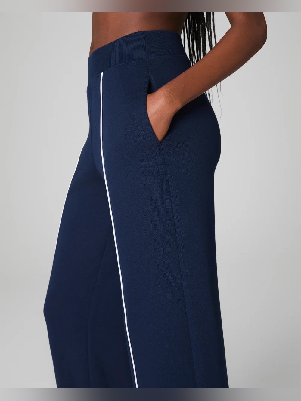 NWT SPANX Air Essentials Pique Straight Leg Pant navy blue high rise tall 34” - Picture 2 of 10